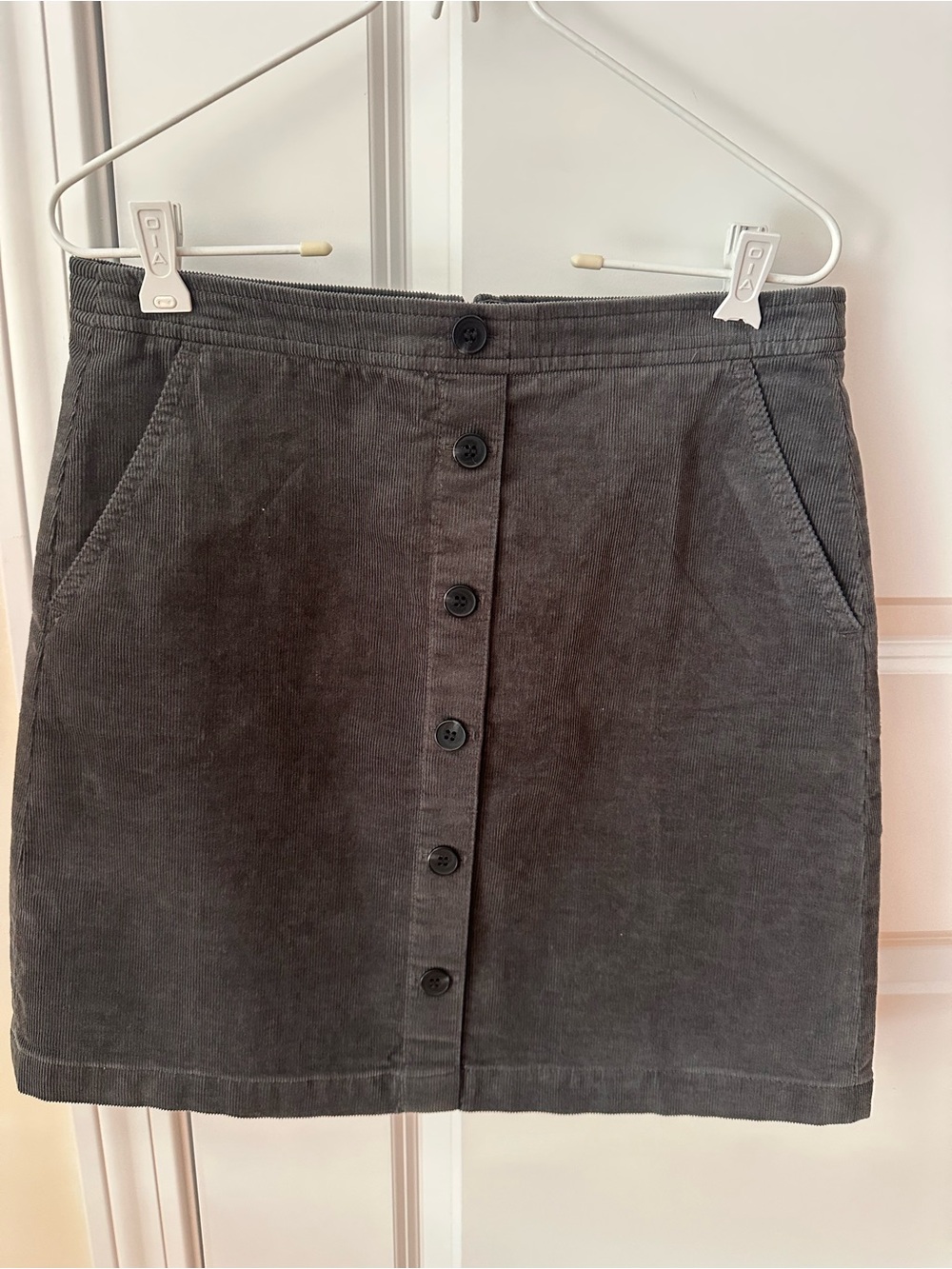 New Gray Button-Front Corduroy Skirt
